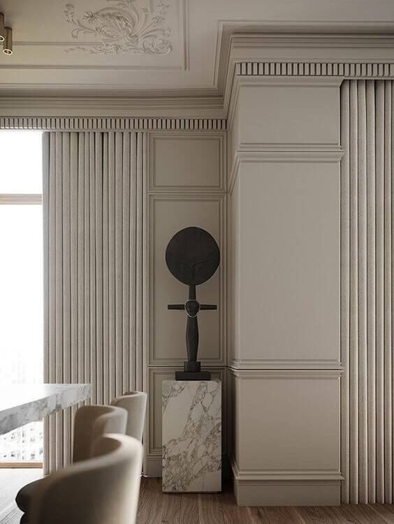 كرانيش فيوتك نيو كلاسيك 2026 – الدمج بين الأصالة والعصرية لتصميم سقف متكامل