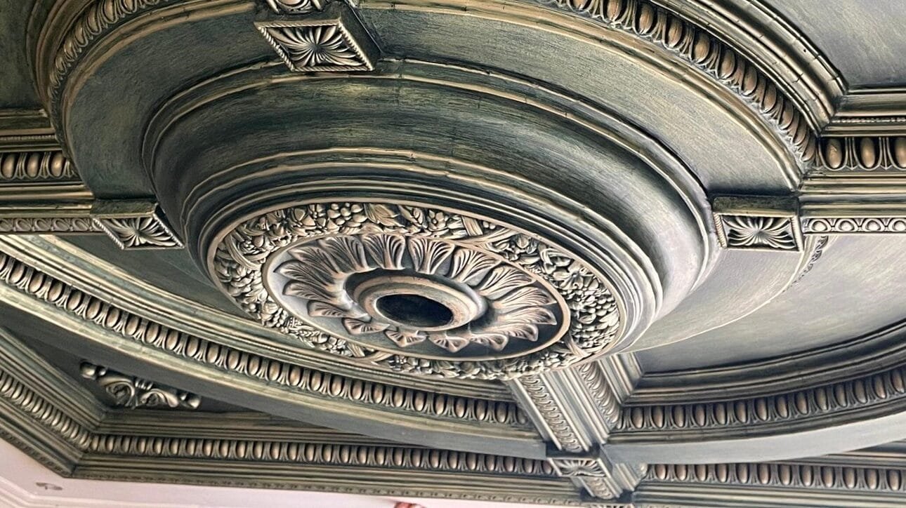 كرانيش السقف